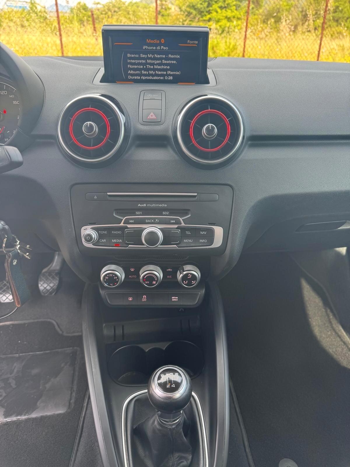 Audi A1 1.6 TDI 116 CV S-line Bonus Rottamazione 1000euro