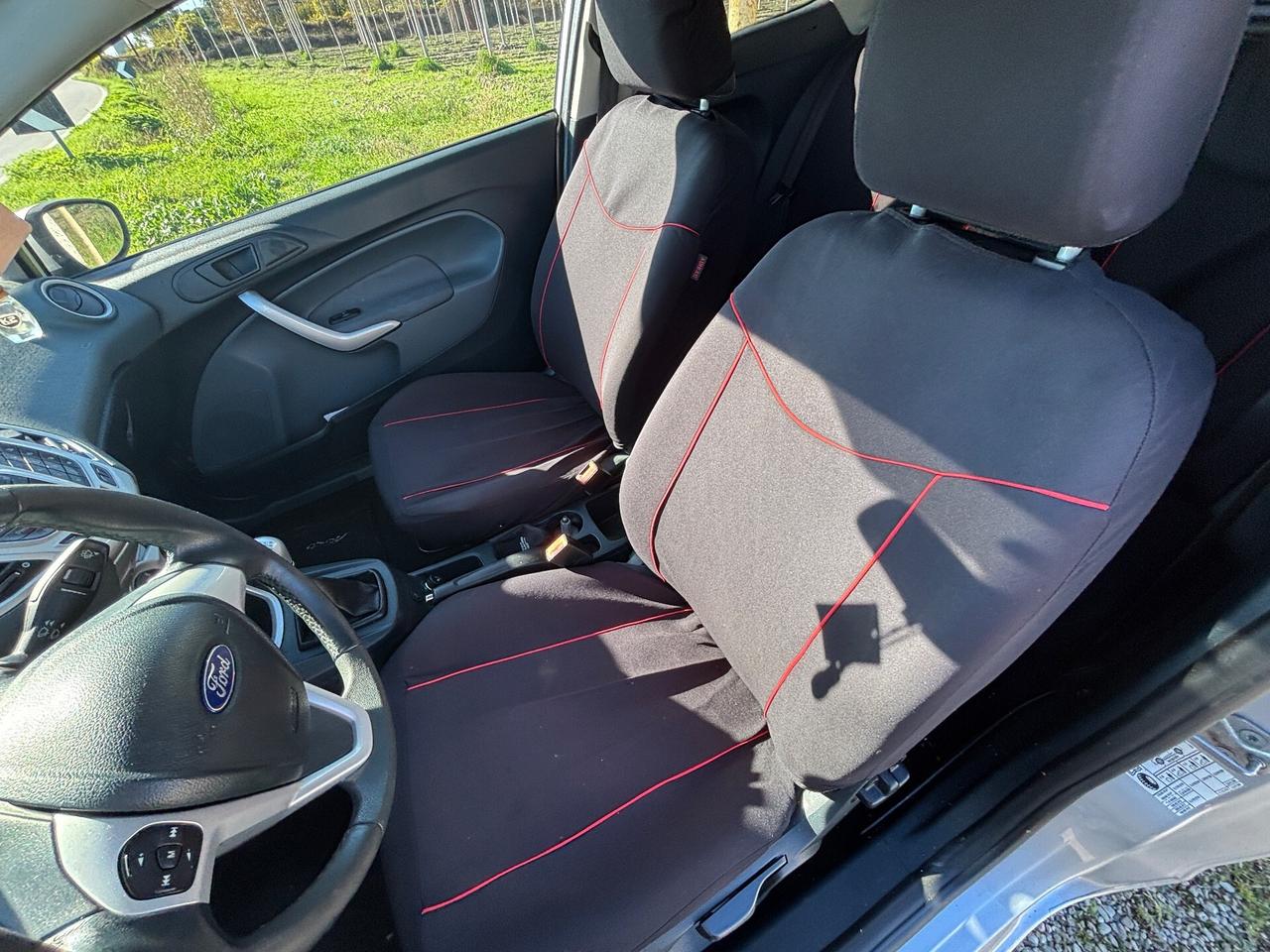 Ford Fiesta 1.4 96CV aut. 3 porte Titanium