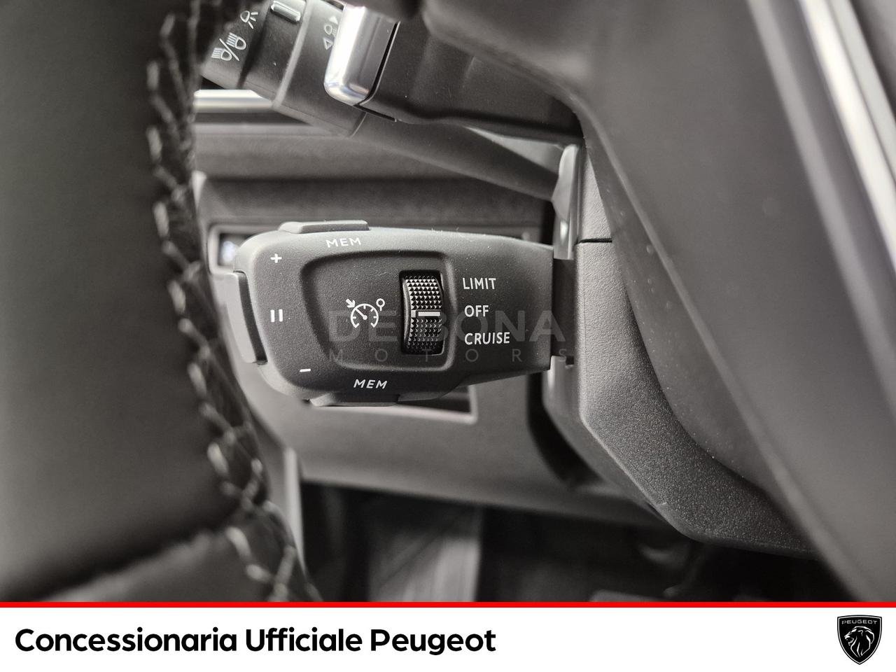 Peugeot 3008 1.6 hybrid4 phev allure pack 300cv e-eat8