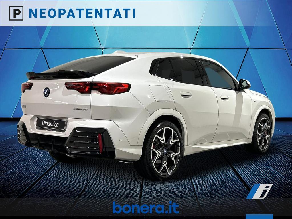 BMW iX2 30 MSport Pro xDrive