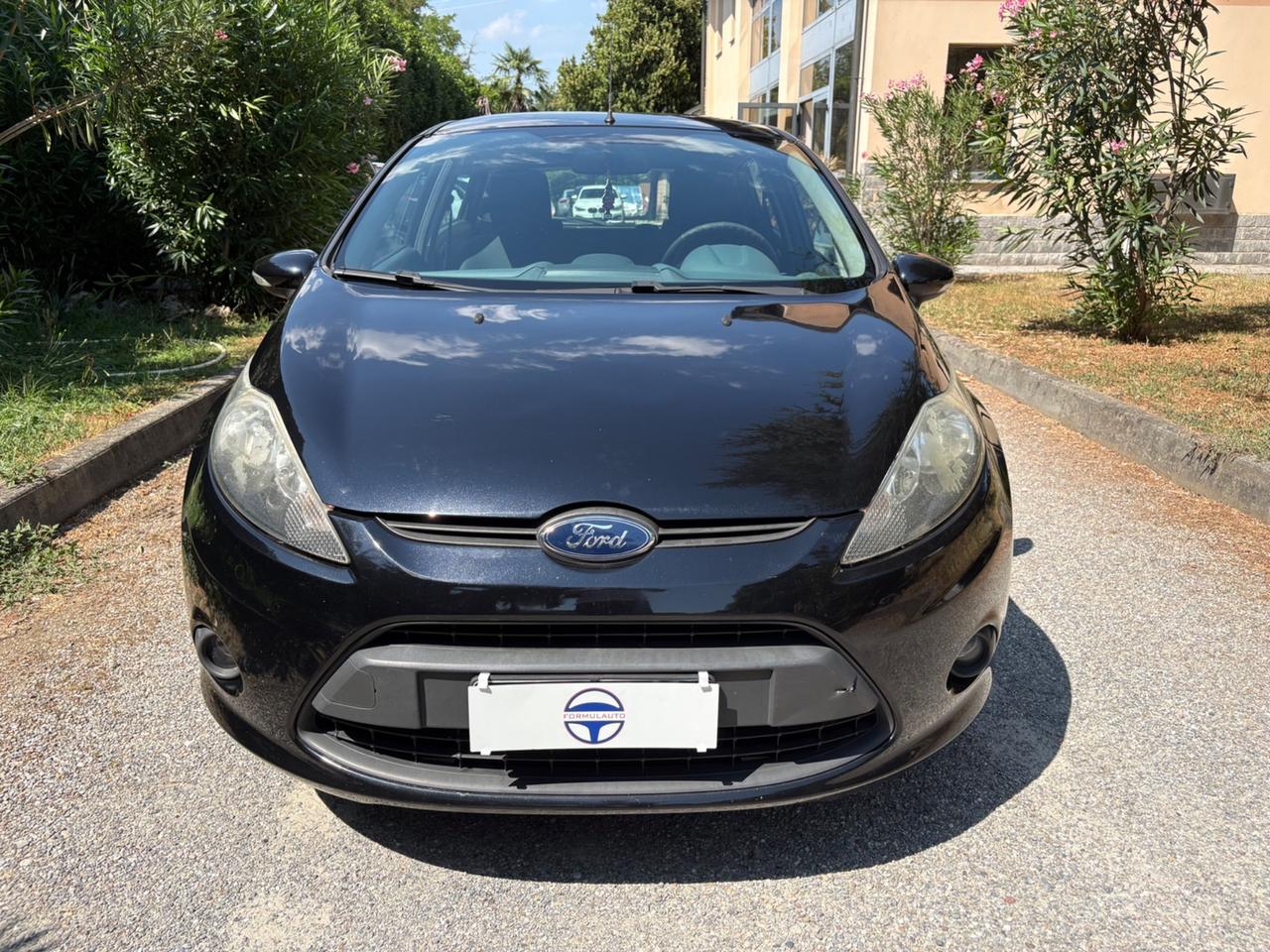 Ford Fiesta 5p 1.2 82cv E5 (Cinghia appena sostituita)