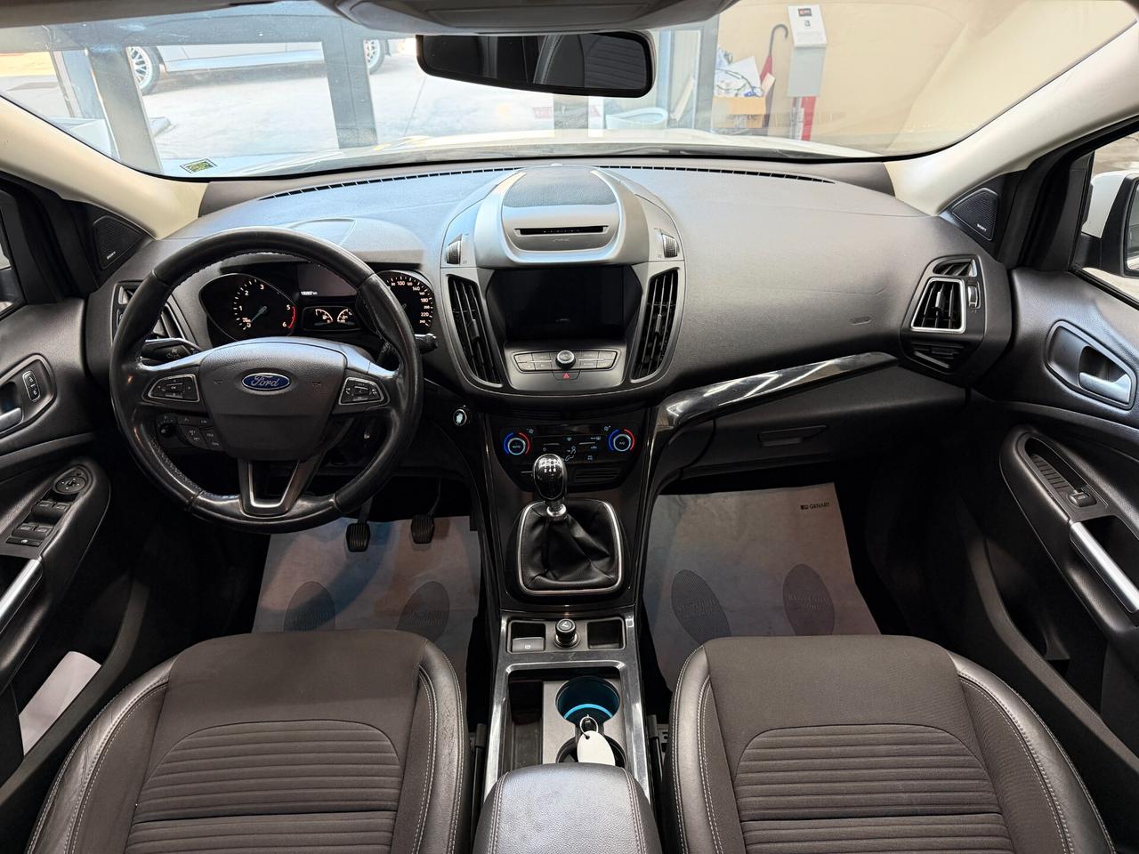 Ford Kuga 2.0 TDCI 150 CV S&S 4WD Titanium