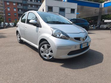 Toyota Aygo - AUTOMATICA !!!