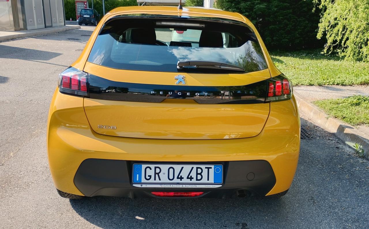Peugeot 208 PureTech 15000km!!!