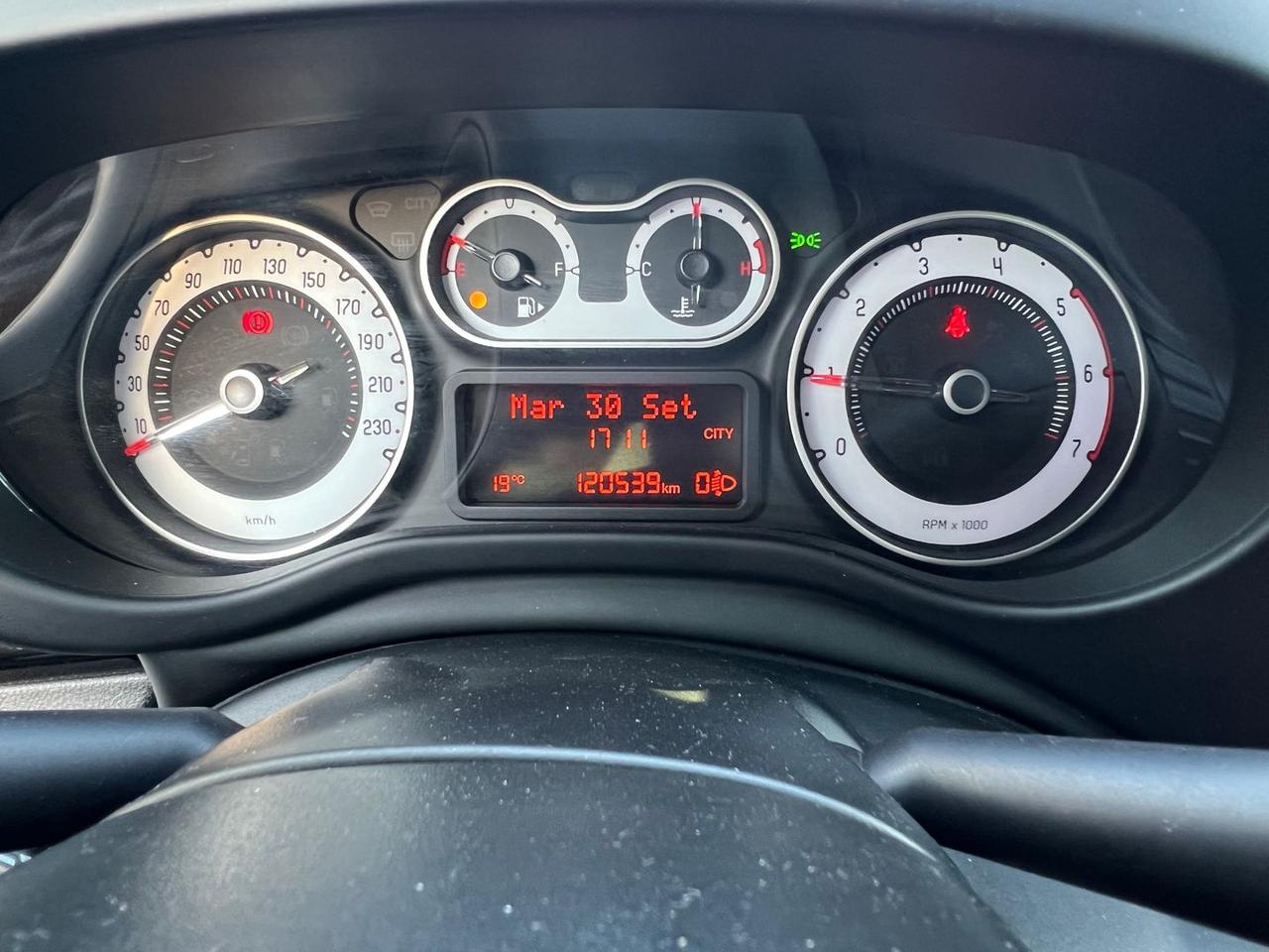 Fiat 500L 1.6 Multijet Trekking #7111