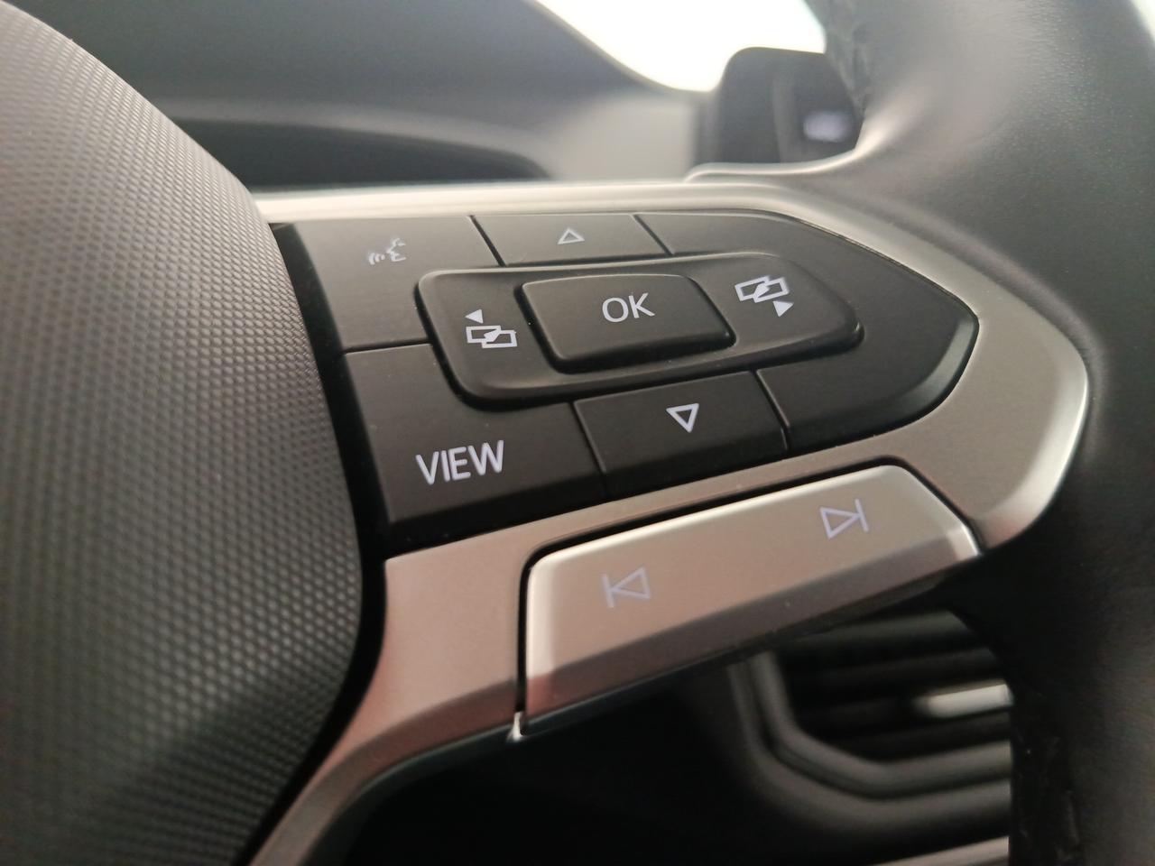 VOLKSWAGEN T-Cross - T-Cross 1.0 TSI Life
