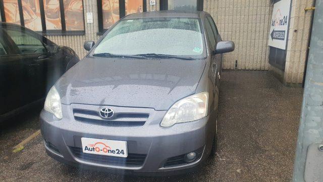 TOYOTA Corolla 2.0 tdi D-4D 5 porte Sol AUTOMATICA