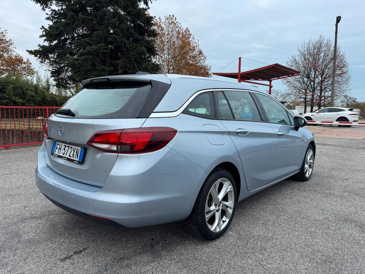 Opel Astra 1.5 Turbo Diesel 130 CV AT8 Edition