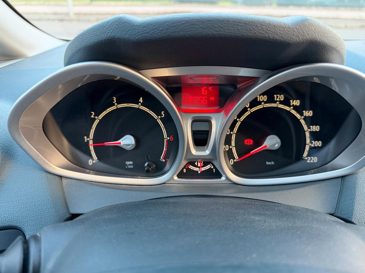 Ford Fiesta 1.4 5 porte Bz.- GPL Titanium