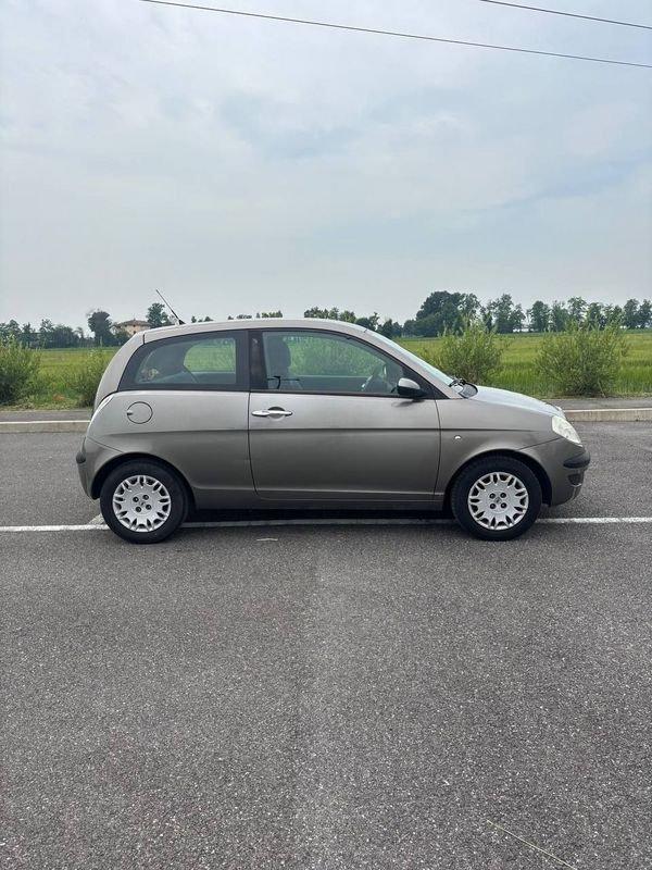 Lancia Ypsilon CINGHIA + FRIZIONE FATTI -NEOP. 1.2 Oro