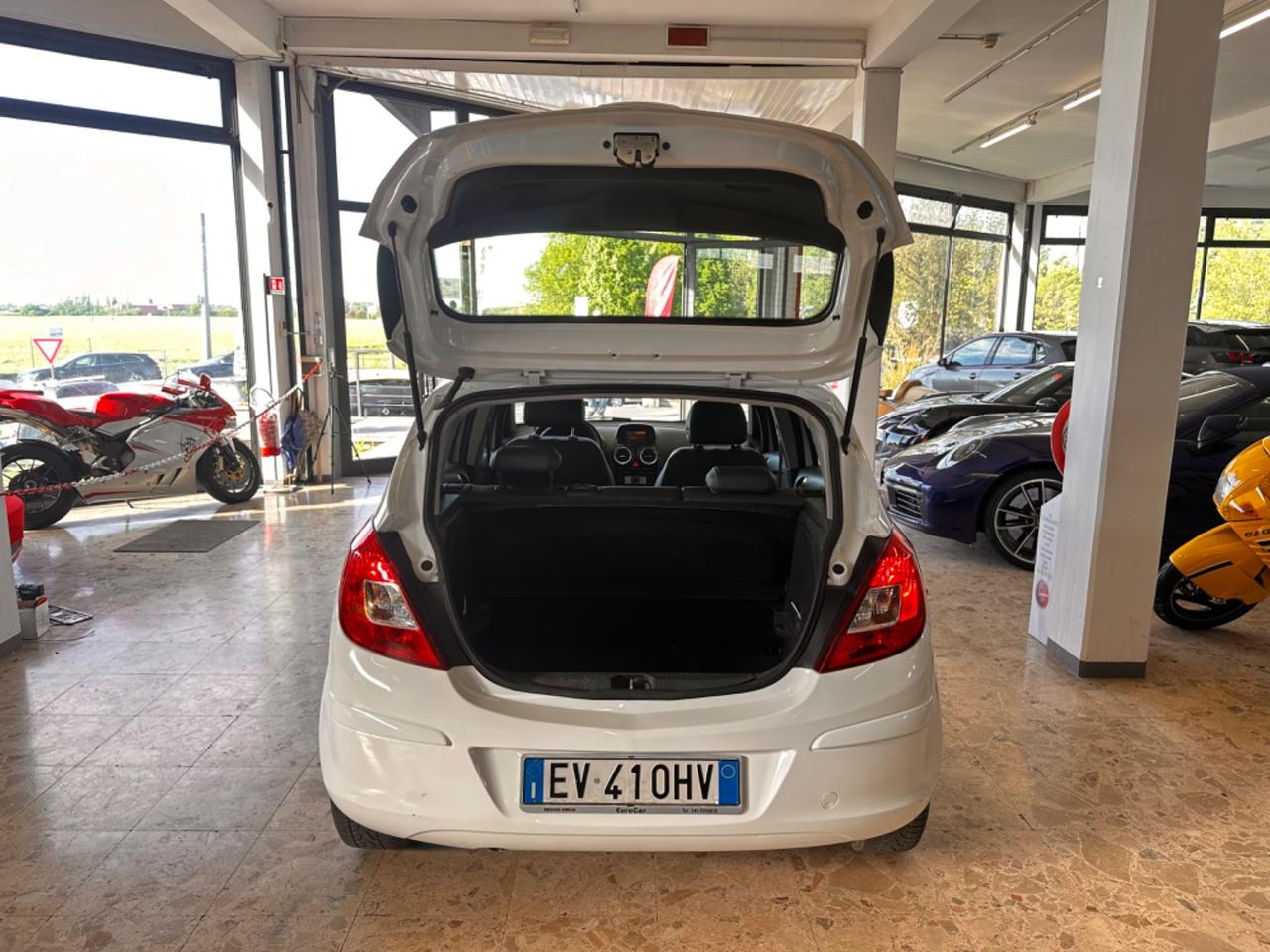 Opel Corsa 1.2 GPL-TECH Edition 04/2014 Neopatentati