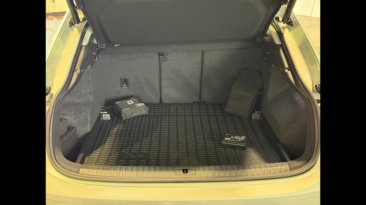 AUDI Q3 2019 Sportback - Q3 Sportback 35 1.5 tfsi Business Plus s