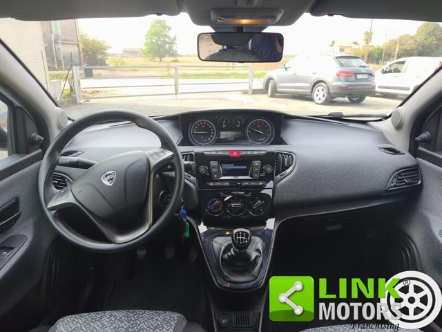 LANCIA Ypsilon HYBRID