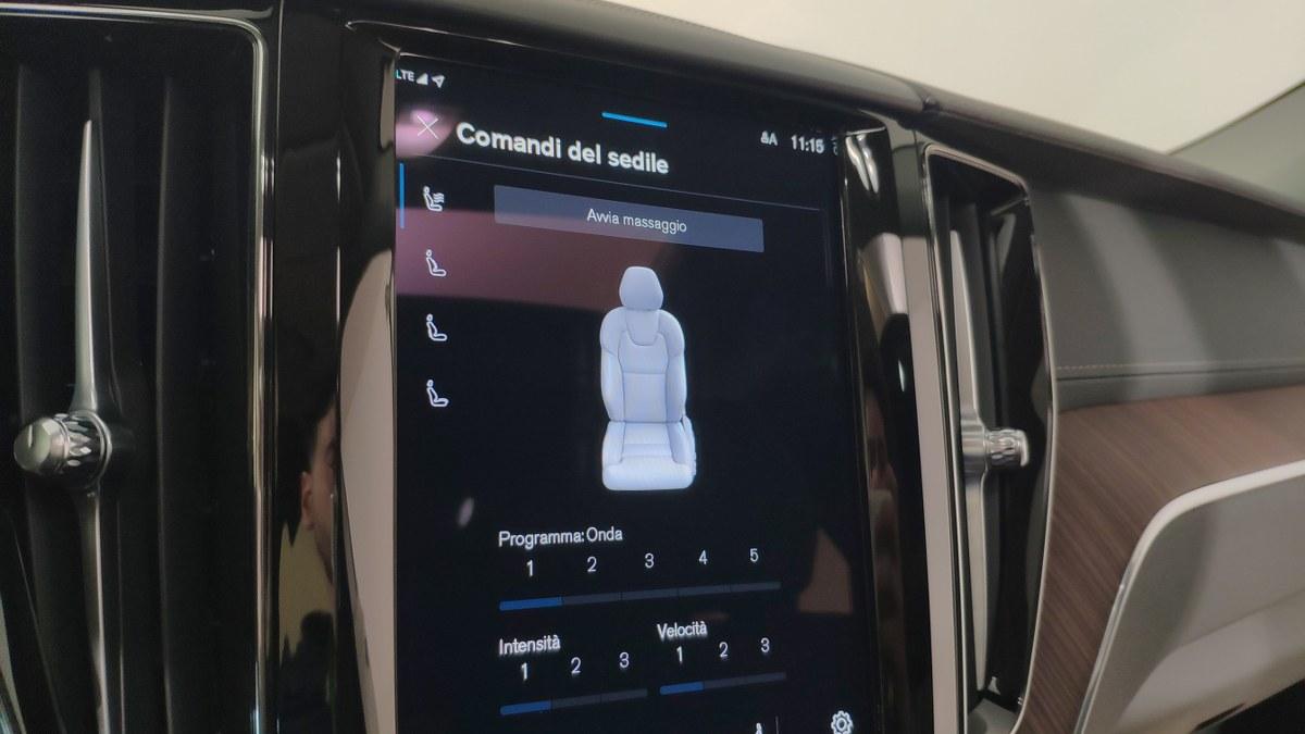 VOLVO Xc60 T8 Recharge Plug-In Hybrid Awd Aut. Ultimate Dark