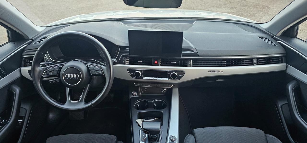 Audi A4 Avant 40 TDI quattro S tronic Business