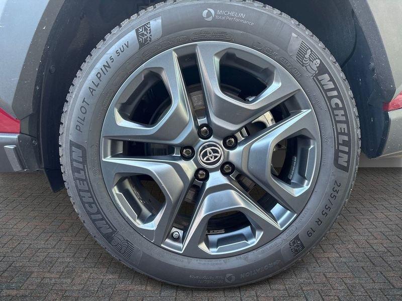 Toyota RAV4 2.5 HV (222 CV) E-CVT Adventure AWD