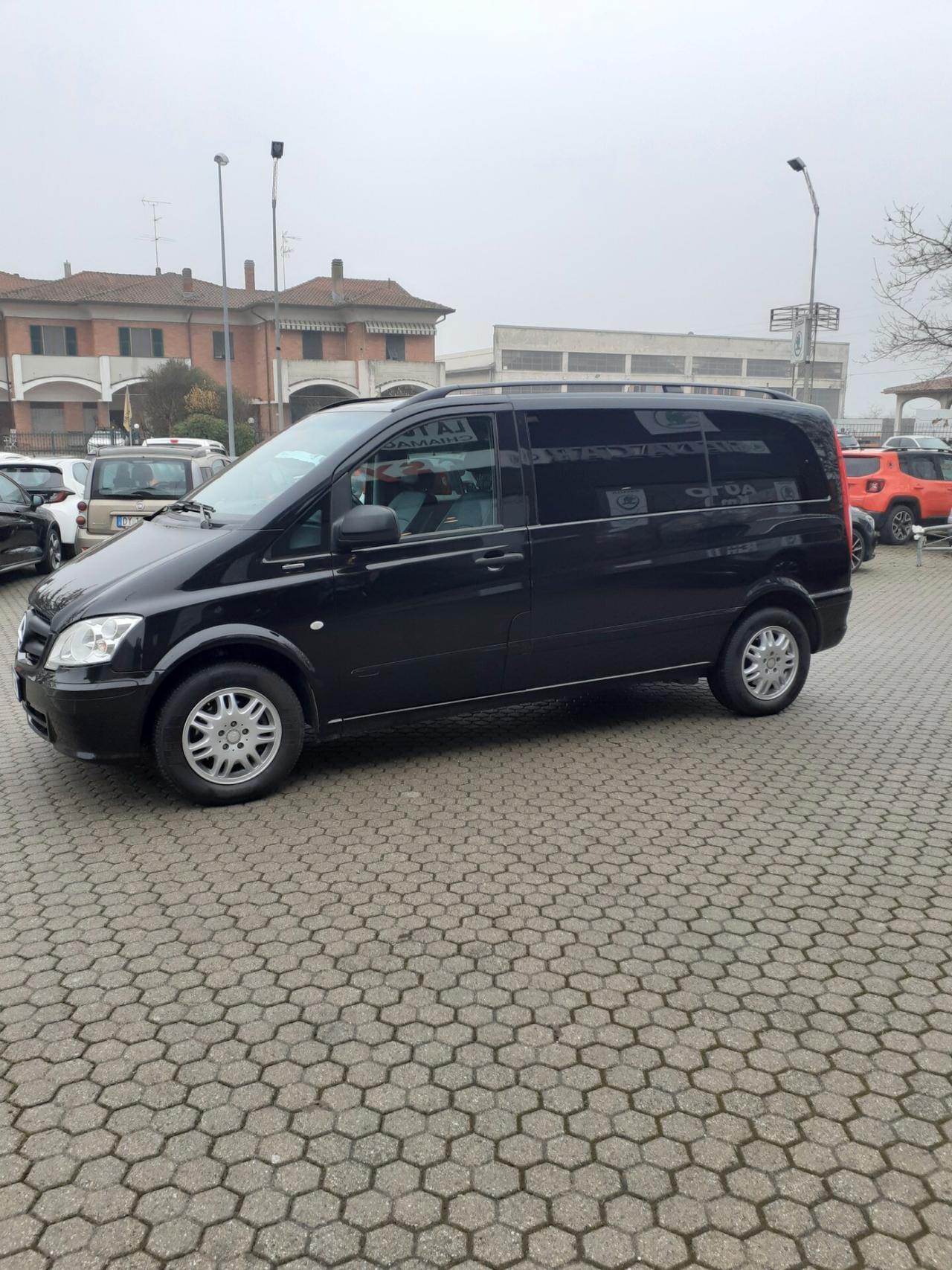 Mercedes-benz Vito 2.2 116 CDI Kombi Shuttle Compact 8 posti