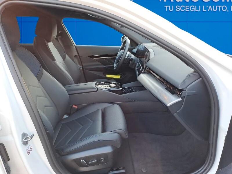 BMW Serie 5(G30/31/F90) 520d 48V xDrive Touring...