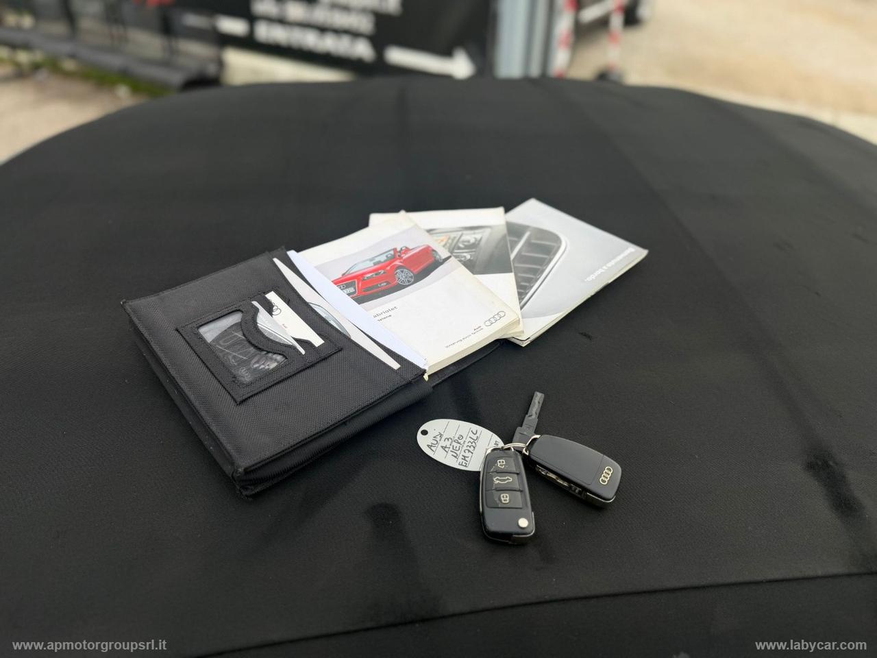 AUDI A3 CABRIO 2.0 TDI S tronic Ambition S-LINE