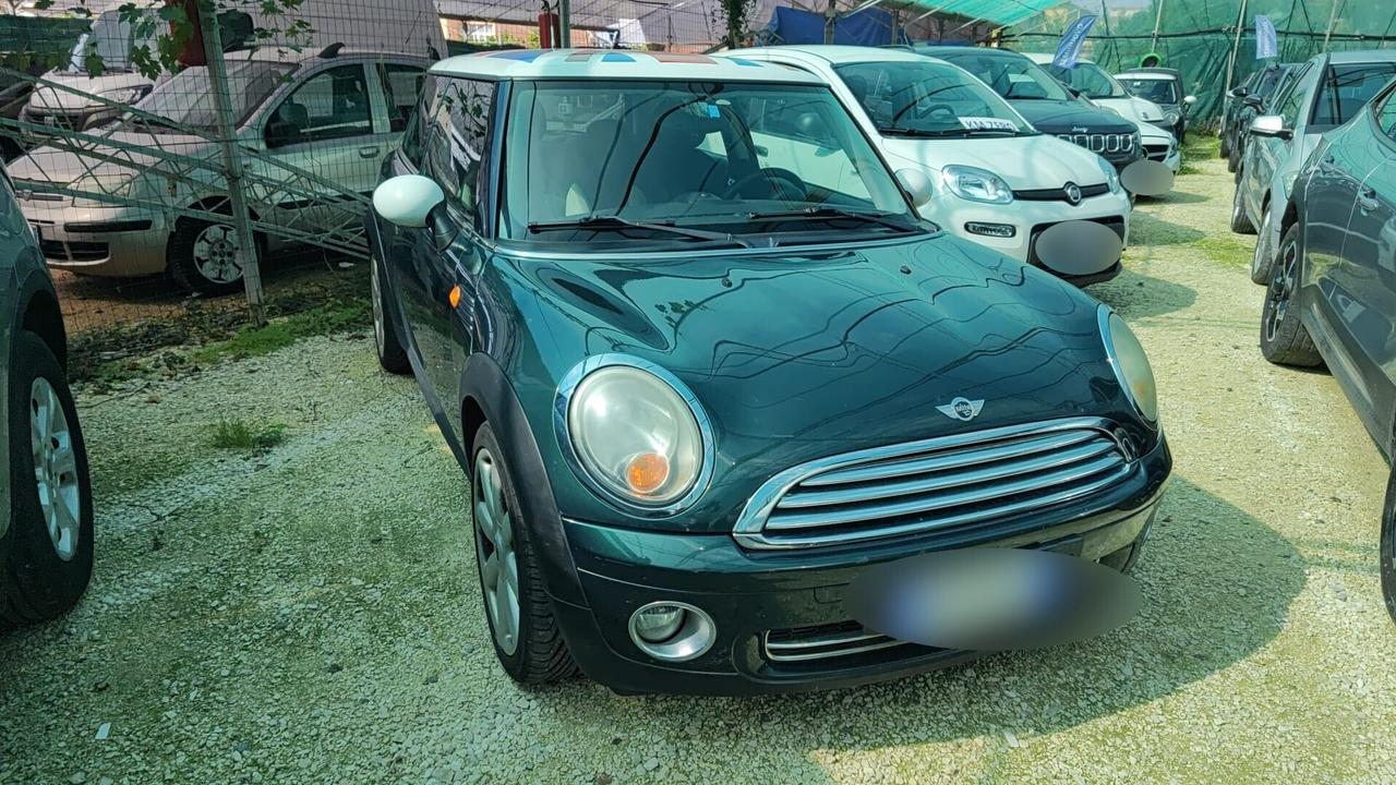 Mini 1.6 benzina 2008 USATO