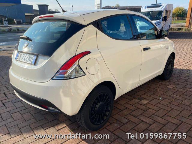 LANCIA Ypsilon 1.2 69 CV 5 porte Elefantino Blu