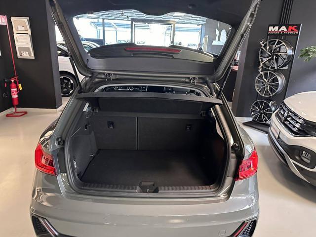 AUDI A1 SPB 30TFSI S line "Telec/C.Play/LED