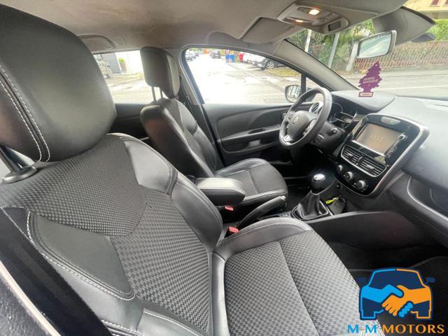 RENAULT Clio neo patentati + garanzia 12 mesi