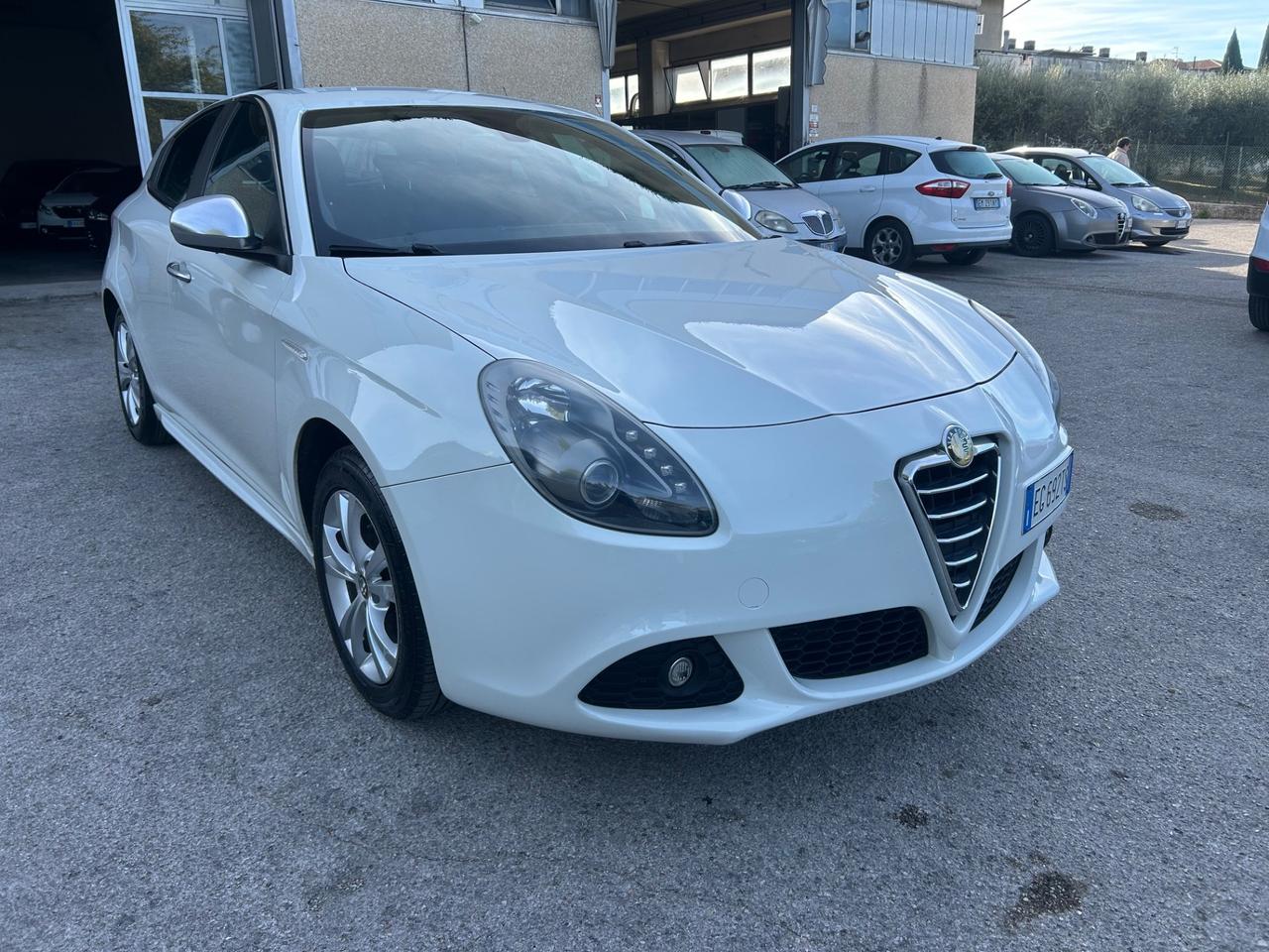 Alfa Romeo Giulietta 1.6 JTDm-2 105 CV Exclusive
