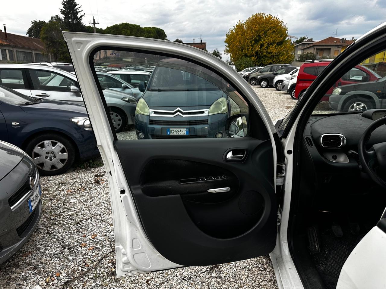Citroen C3 Picasso 1.4 VTi 95 Exclusive Limited 2