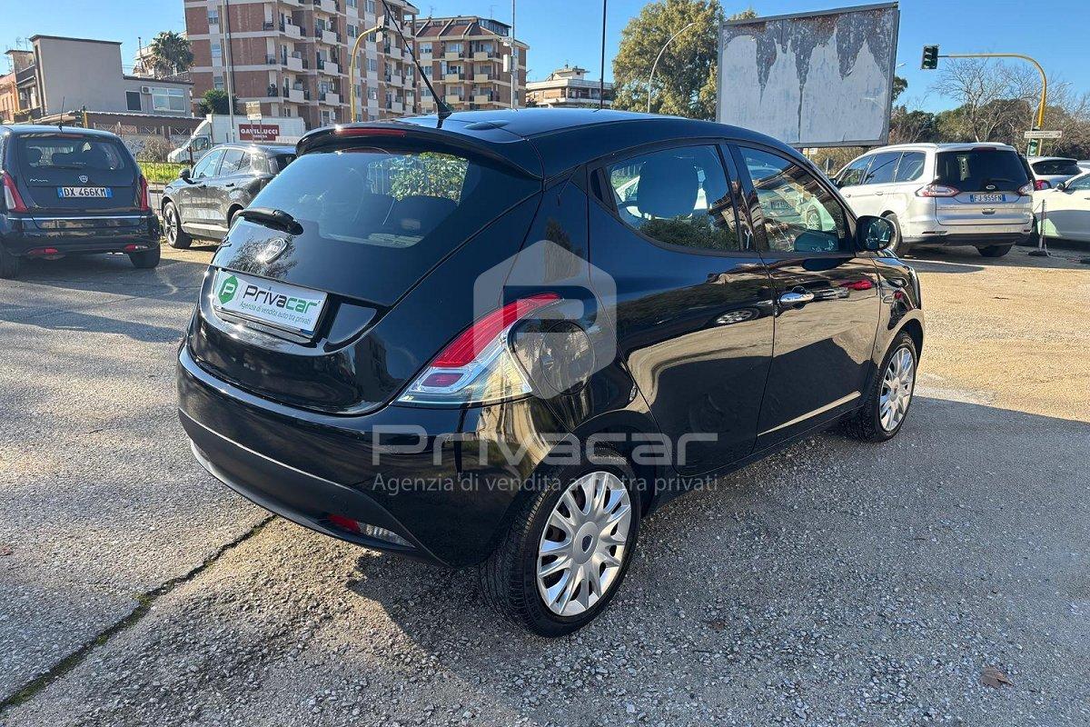 LANCIA Ypsilon 1.2 69 CV 5 porte S&S Silver