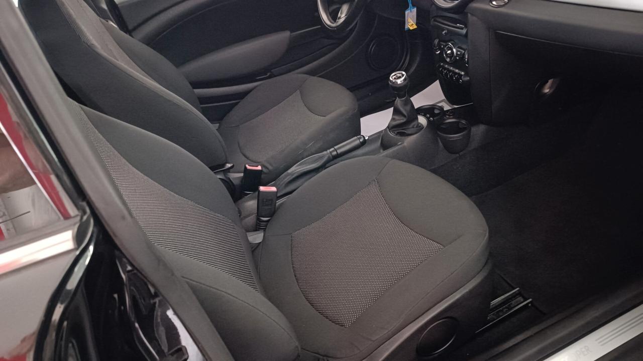 Mini 1.6 16V Cooper D