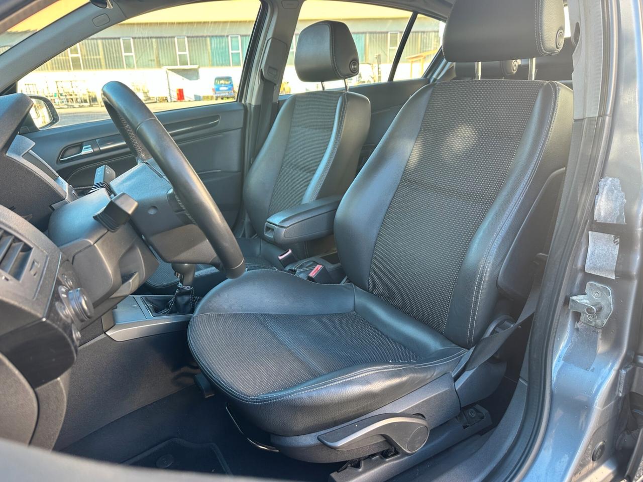 Opel Astra 1.9 16V CDTI 150CV 5 porte Cosmo Sport