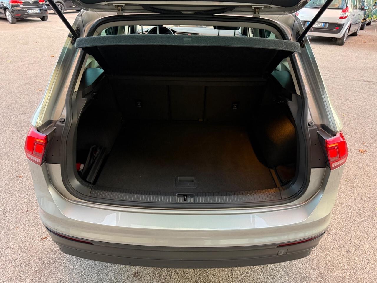 Volkswagen Tiguan 2.0 TDI SCR DSG Style BlueMotion