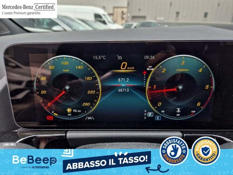 Mercedes-Benz GLA 180 D PREMIUM AUTO