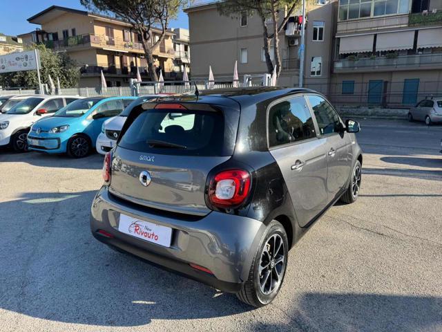 SMART ForFour 70 1.0 Passion