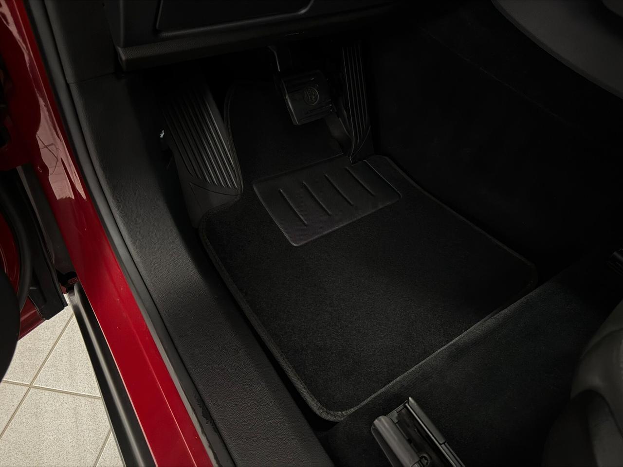 Alfa Romeo Stelvio 2.2 TD 160CV SPORT TECH CERCHI 19 DISTRIBUZIONE OK