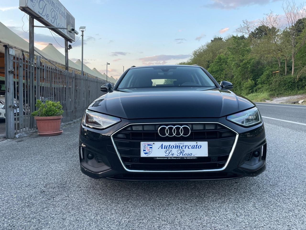 Audi A4 Avant 35 TDI/163 CV S tronic Business Advanced