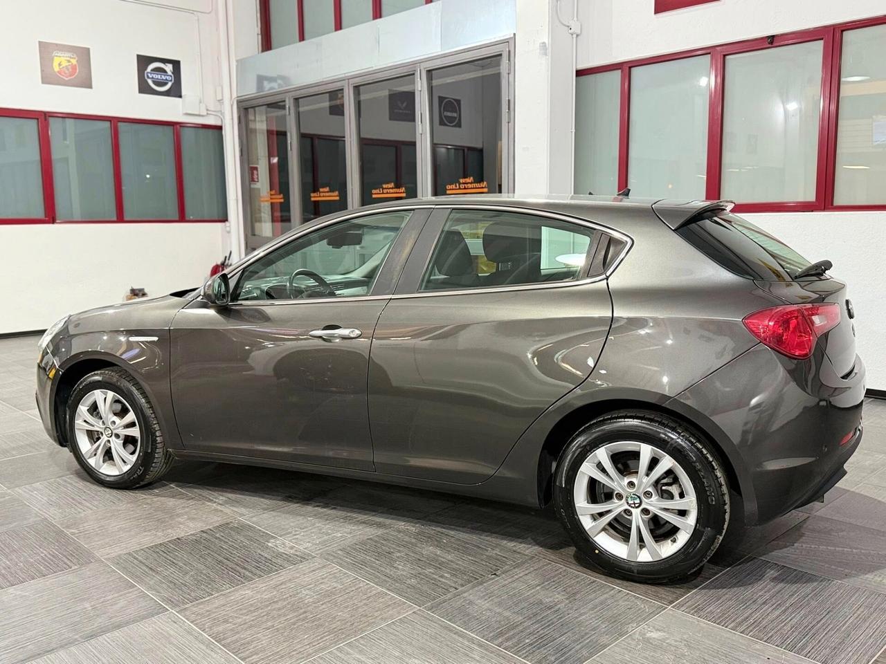 Alfa Romeo Giulietta 1.6 Mjt 105cv Distinctive 2013