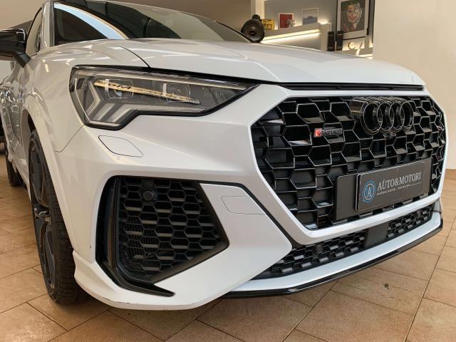 Audi RS Q3 Q3 Sportback RS 2.5 quattro s-tronic