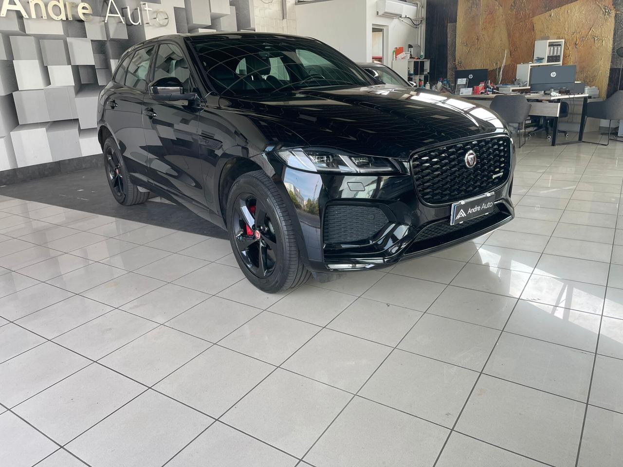 Jaguar F-Pace 3.0 D 300 CV AWD aut. R-Dynamic Black