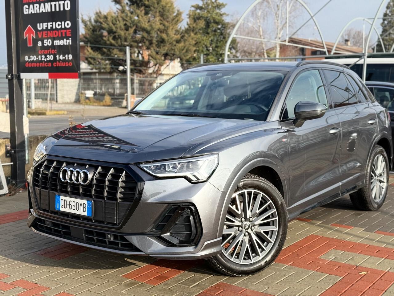 Audi Q3 35 TDI quattro S line edition IVA ESPOSTA