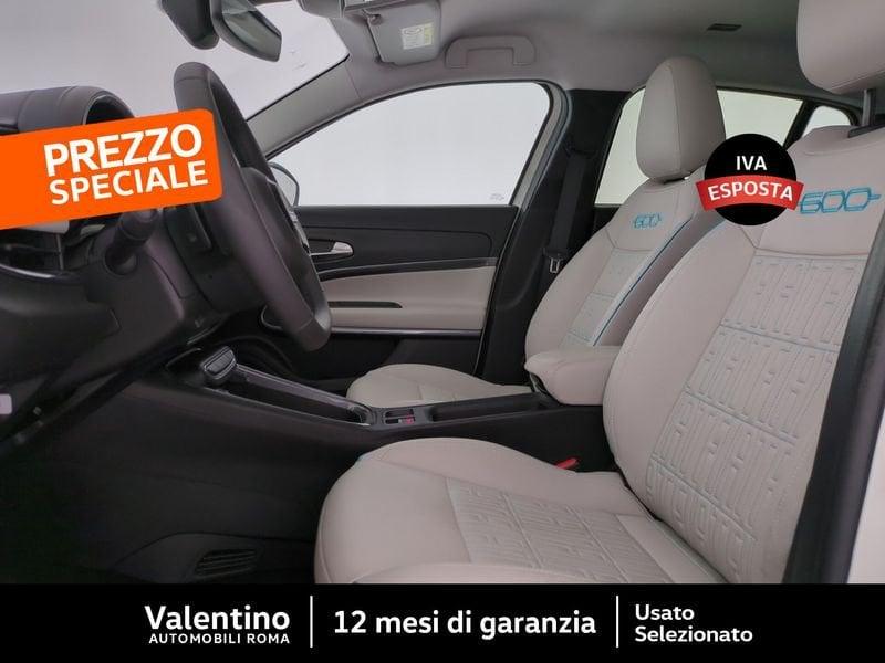 FIAT 600 Hybrid MHEV La Prima