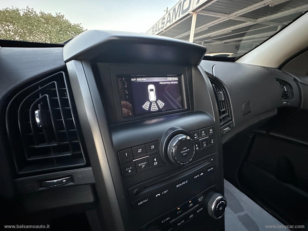 MAHINDRA XUV500 2.2 16V AWD W6