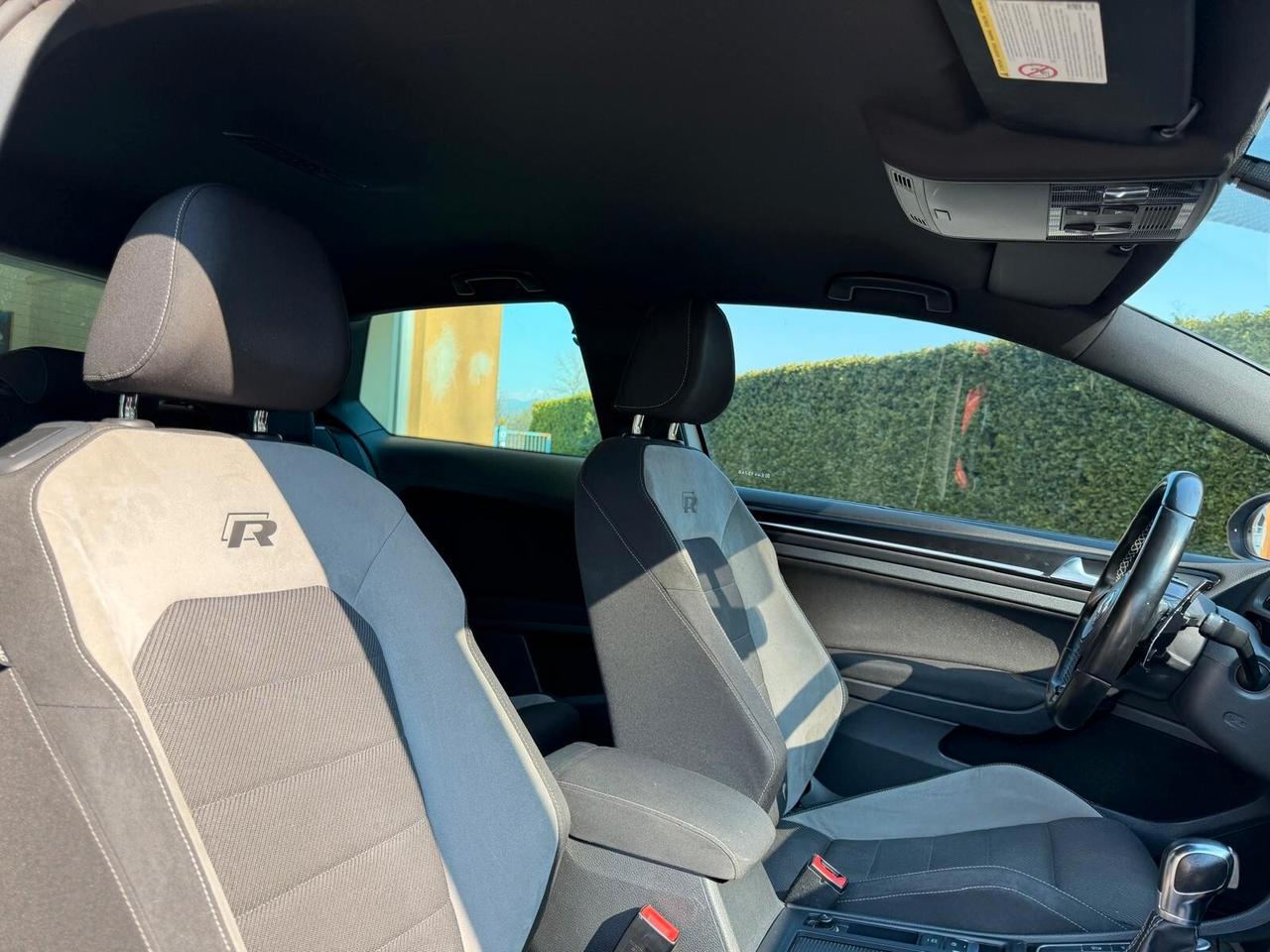 Volkswagen Golf R 2.0 DSG 3p.