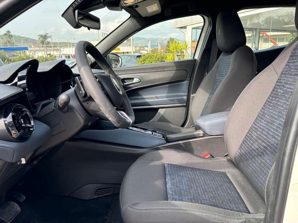 Alfa Romeo Junior 1.2 136 CV Hybrid 2026 KM 0 IVA ESPOSTA Tua a solo 249 Euro al mese