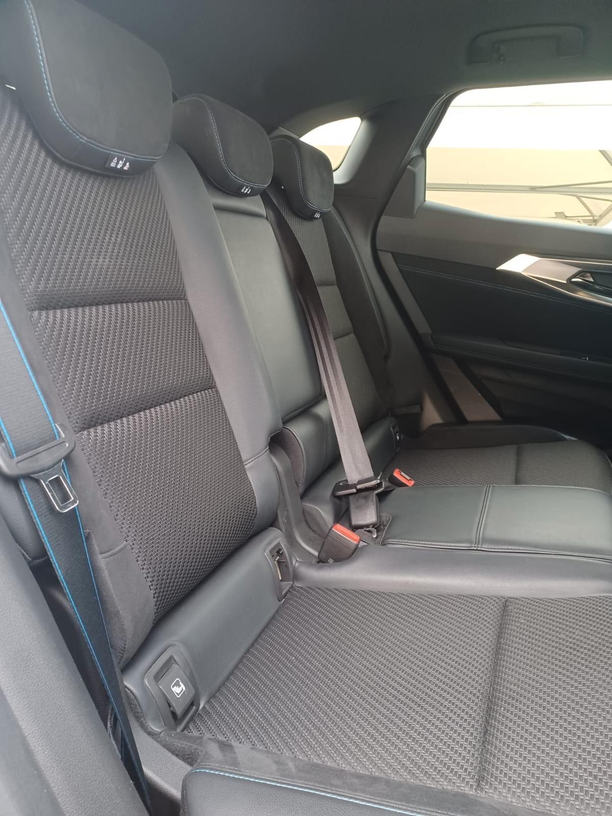 Renault Austral 1.2 E-Tech full hybrid Iconic Esprit Alpine 200cv