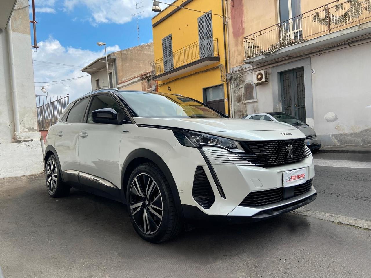 Peugeot 3008 Hybrid4 300 e-EAT8 GT Pack