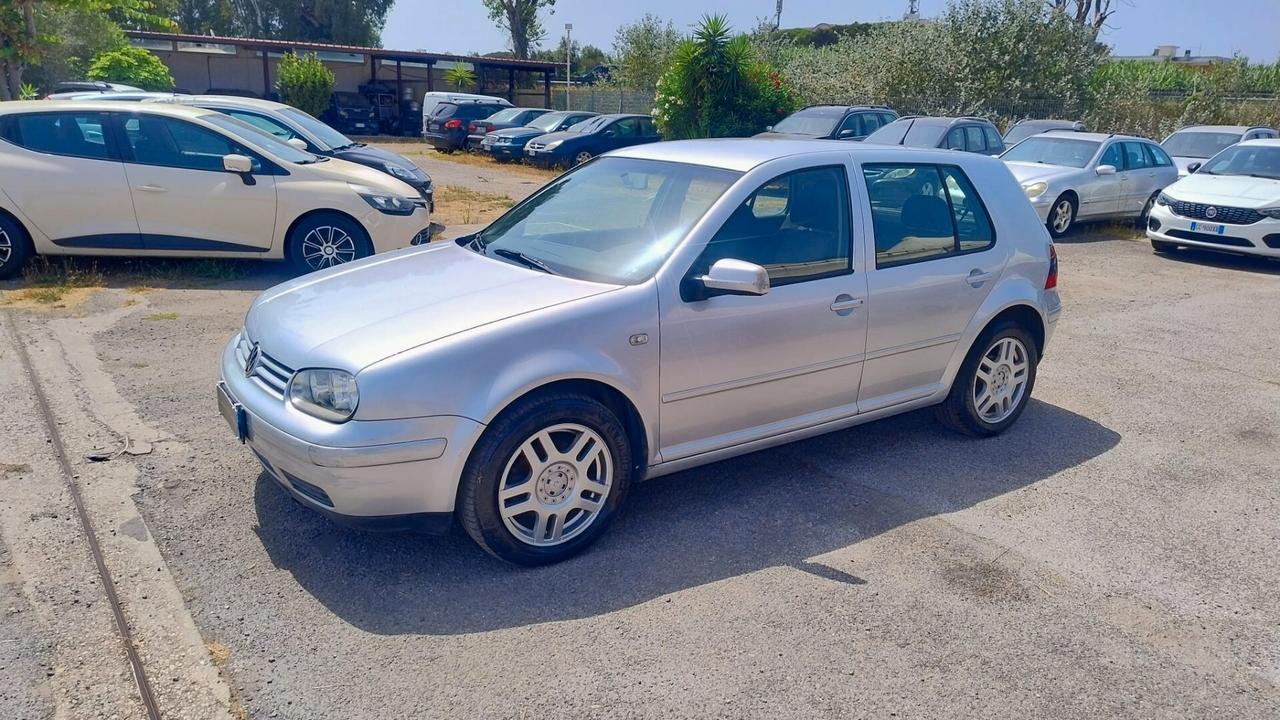 Volkswagen Golf 1.9 TDI 101 CV 5 Porte Comfortline