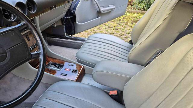 MERCEDES-BENZ SL 560 SL Roadster