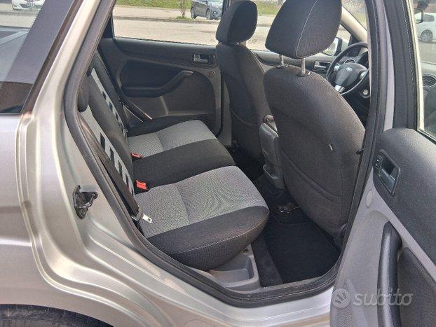FORD FOCUS DISEL 1.6 ANNO 2010